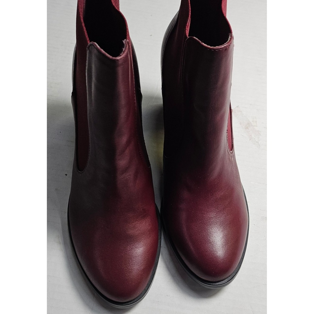Isaac Mizrahi Live Mary Leather Chelsea Booties Mulberry Wine A271995 Women 8.5M